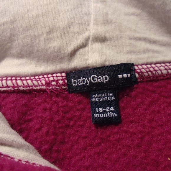 BABY GAP BURGUNDY UNISEX HOODIE 18-24 MONTHS - Picture 2 of 2